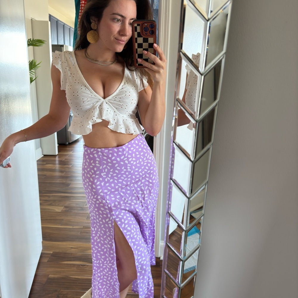 Purple Wrap Midi Skirt with Slit for Resort Wear - Picture 4 of 4